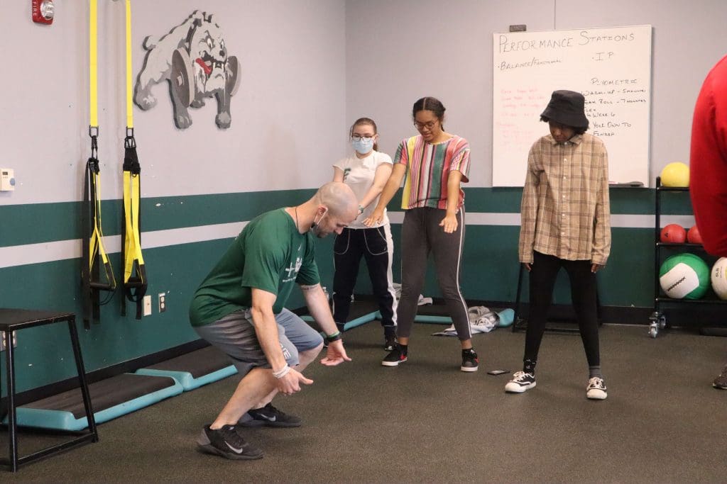 What is functional fitness? A PT explains the type of exericse